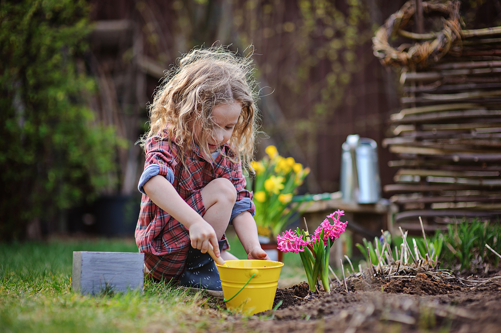 7 Spring Activities for Families of All Sizes