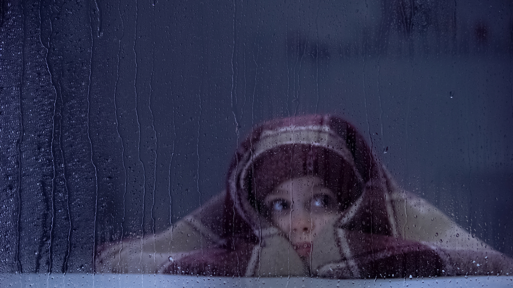 How to Help Your Kids Overcome Their Fear of Thunderstorms