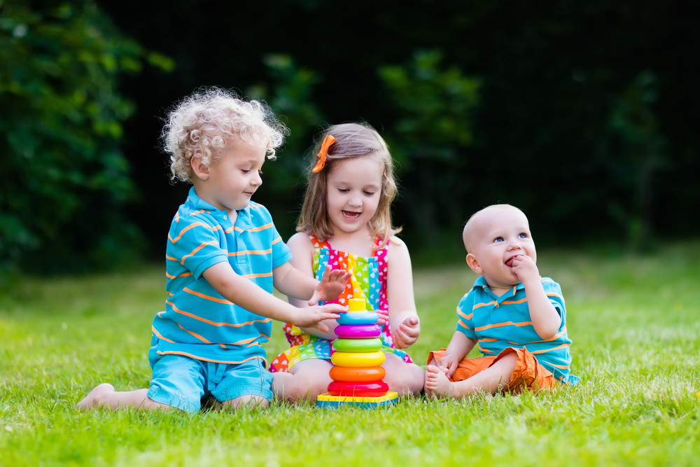 Summer Daycare Activities: 9 Ways to Keep Kids Entertained All Season